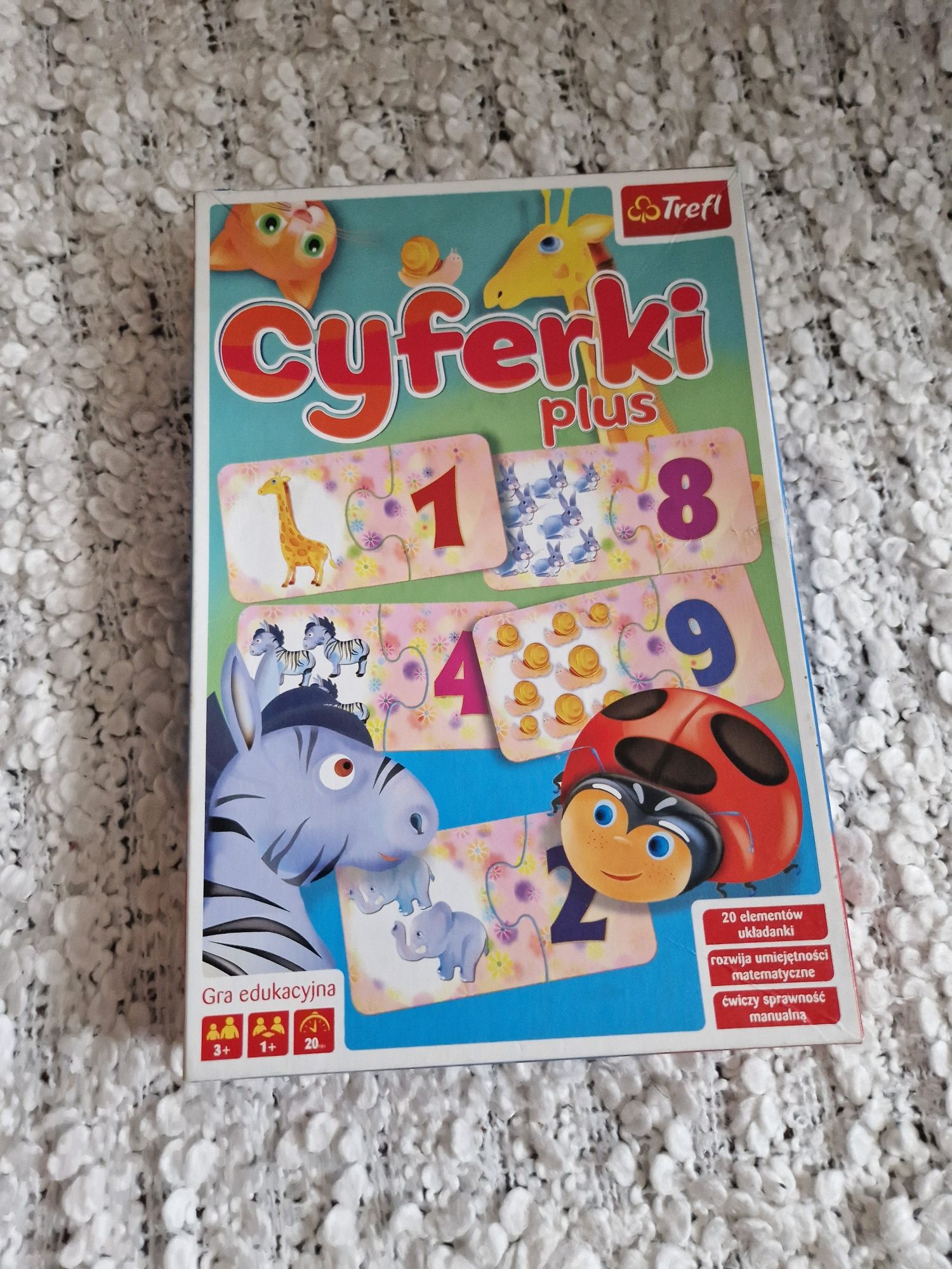 Cyferki plus trefl