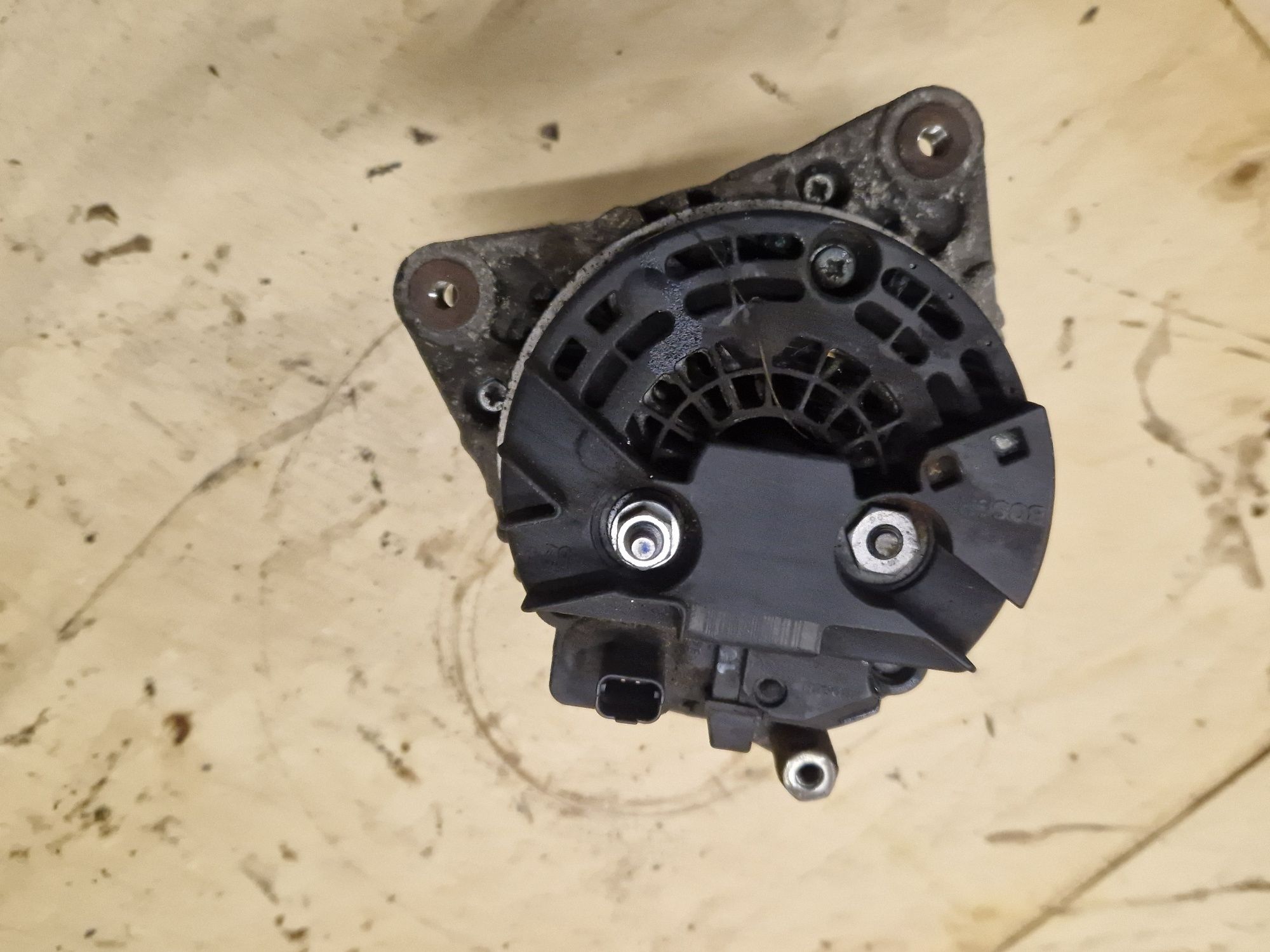 Alternator nissan juke f15 1.5d