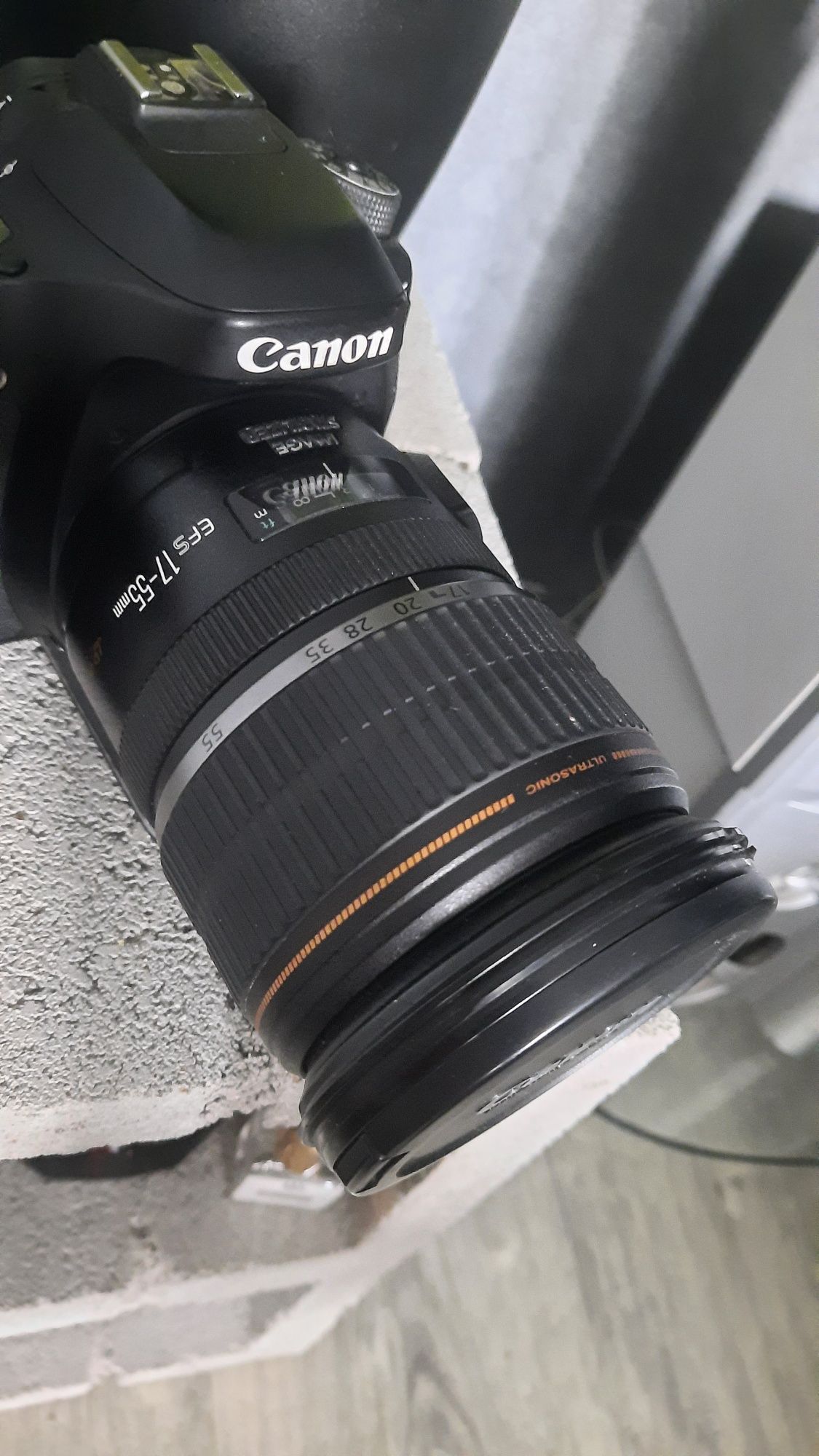 Canon 17-55mm f/2.8, со стабилизатором изображения