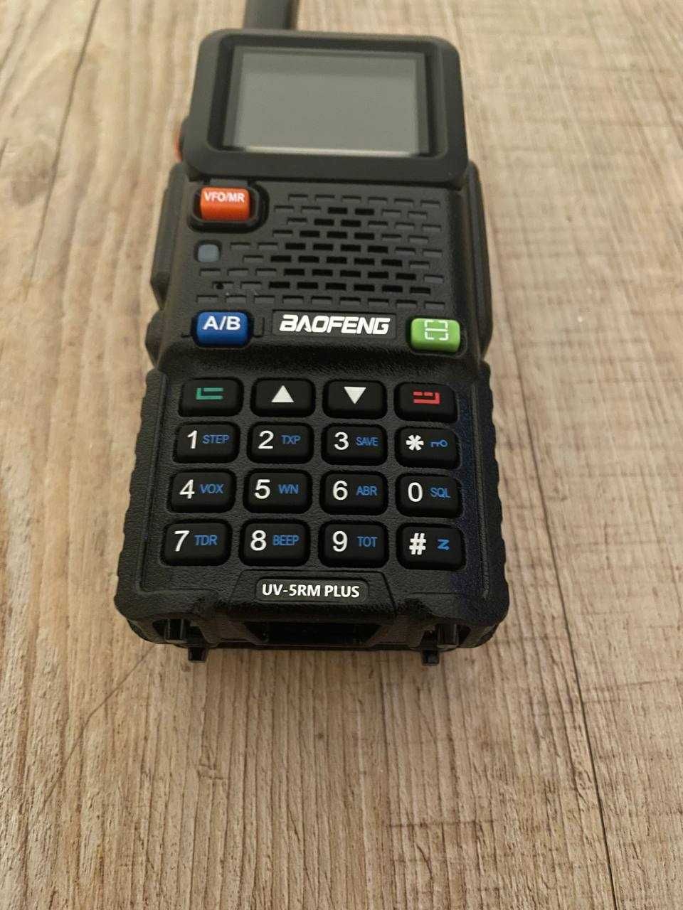 Нова! Baofeng рація UV-5RM PLUS FM/AM/VHF/UHF