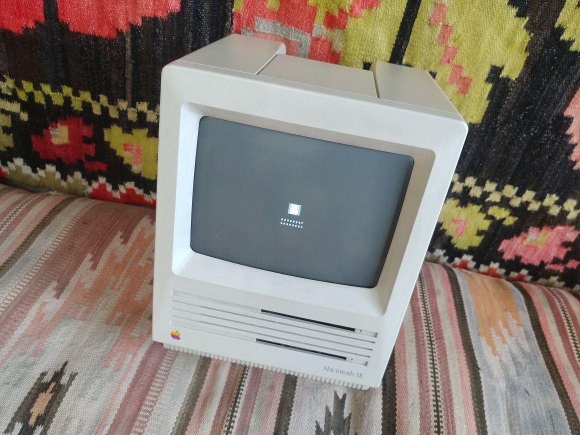 Macintosh SE (раритет)
