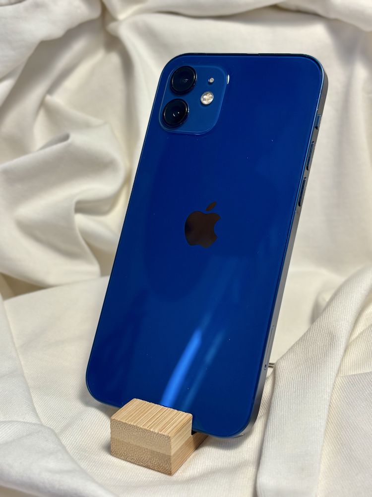 iPhone 12 256GB Azul + Capas + Película + Cabos