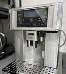 Ekspres do kawy DeLonghi PrimaDonna Avant