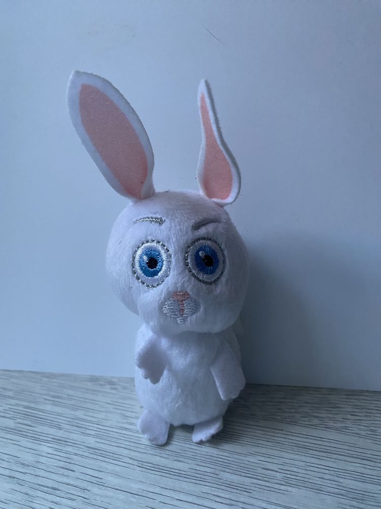 Іграшка кролик Сніжок із мультика секрети домашніх тварин