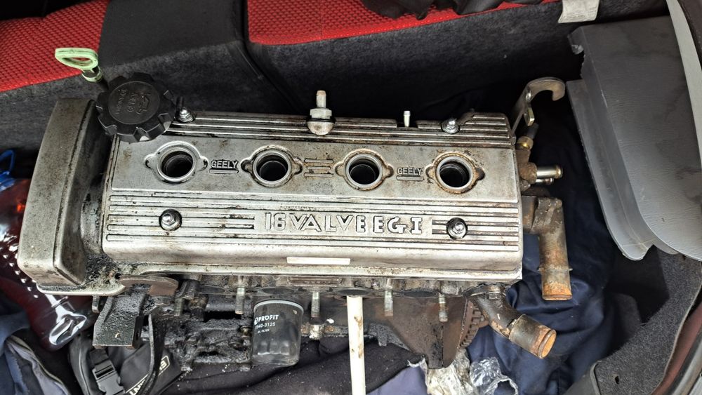 Продам двигун джилі МК подробниці за телефон