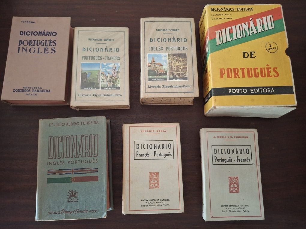 Vários dicionários . língua portuguesa, inglês e francês em bom estado
