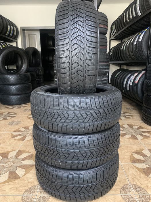 225/45/18 95Н Pirelli SOTTOZERO 3