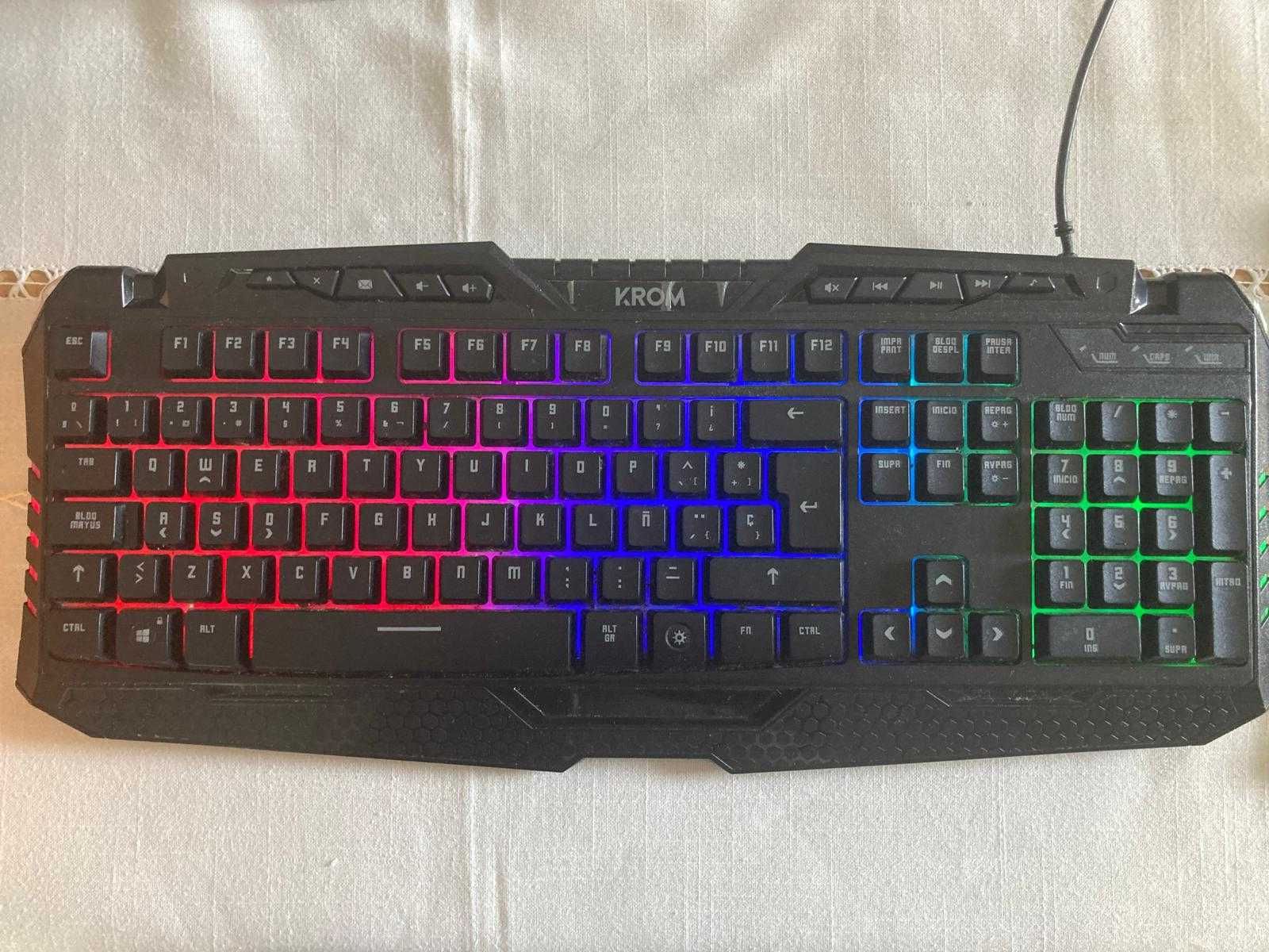 Kit Gaming - teclado, rato, headphones...