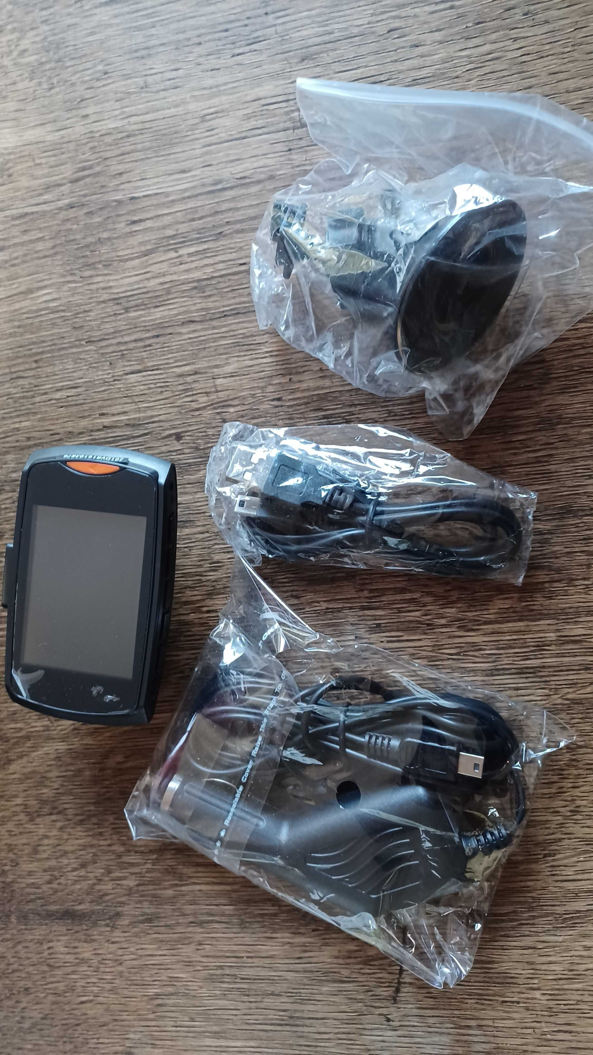 wideorejestrator samochodowy DVR-201