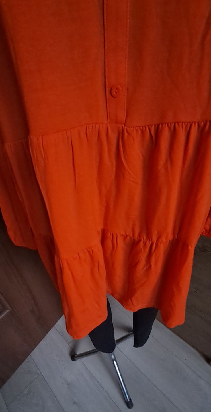 Tunika w falbanki z ala zapięcie 7xl