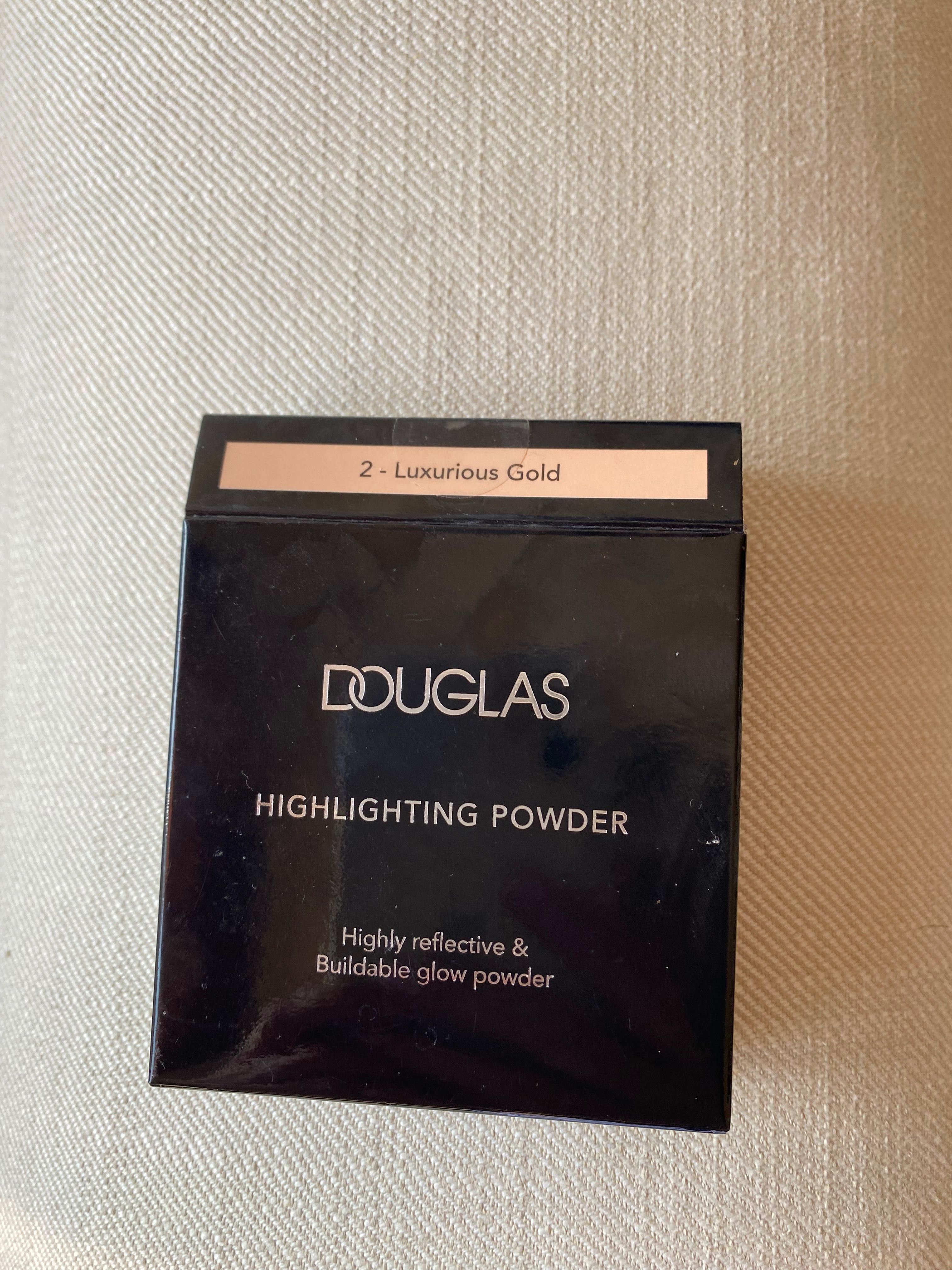Nowy Rozświetlacz Douglas