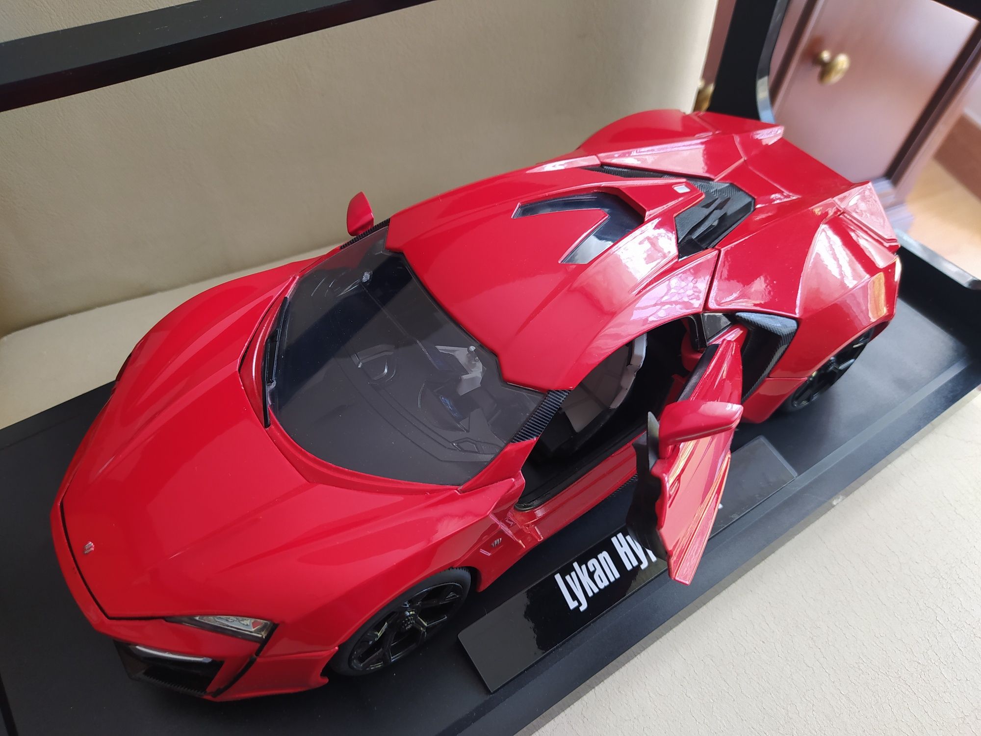 Lykan HyperSport 1:18 Jada