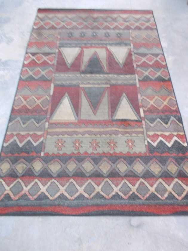 Stary dywan tkany 250 x 150 cm. prawdopodobnie wełniany