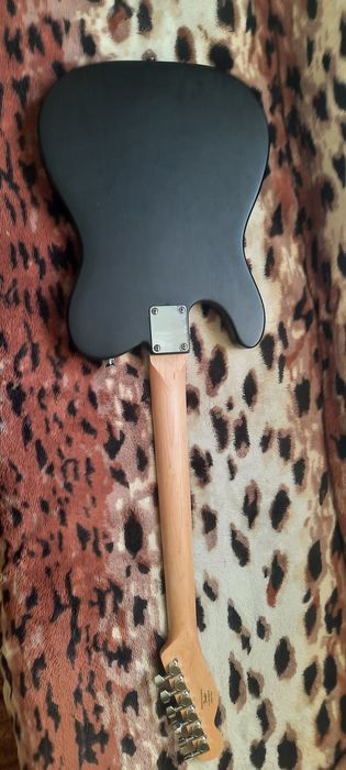 Fender Squier Stratocaster, на гаранти, торг