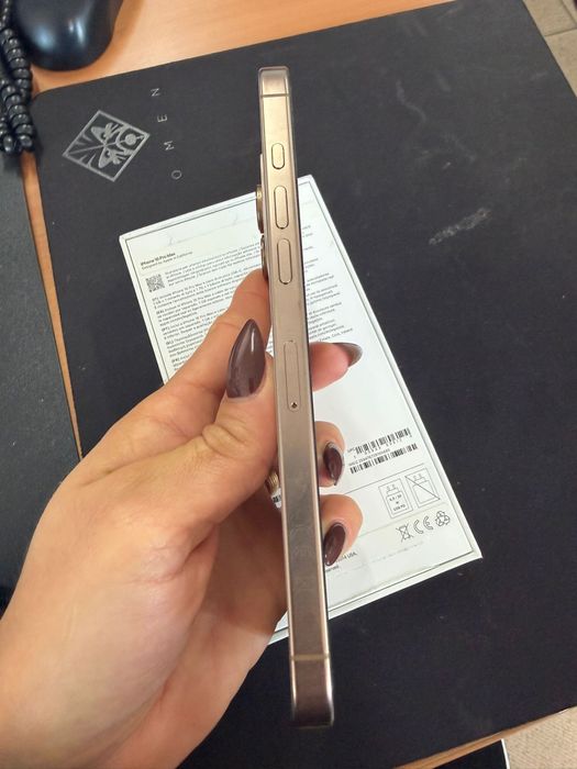 Iphone 16 Pro Max Desert Titanium 256GB