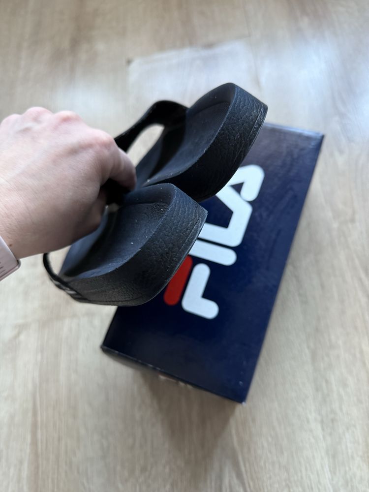 Klapki Fila rozm 32