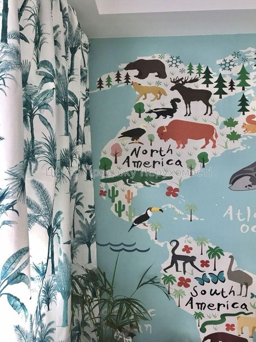 Продам 3к. КПІ (м. Політехнічний інститут) Шевченківський р-н. Центр