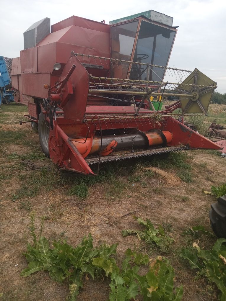 Продам комбаїн дронігборг 1650