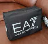 Kosmetyczka emporio armani.