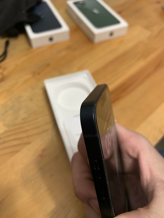 Iphone 13 midnight 128gb