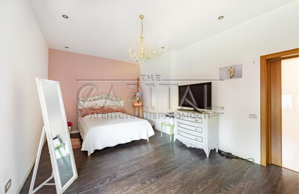 Оренда будинку у сосновому лісі, Святошинський район, Київ