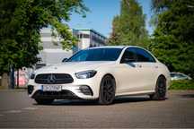 Mercedes-Benz Klasa E220d  4MATIC Awangarde AMG salon Pl ,bezwypadkowy