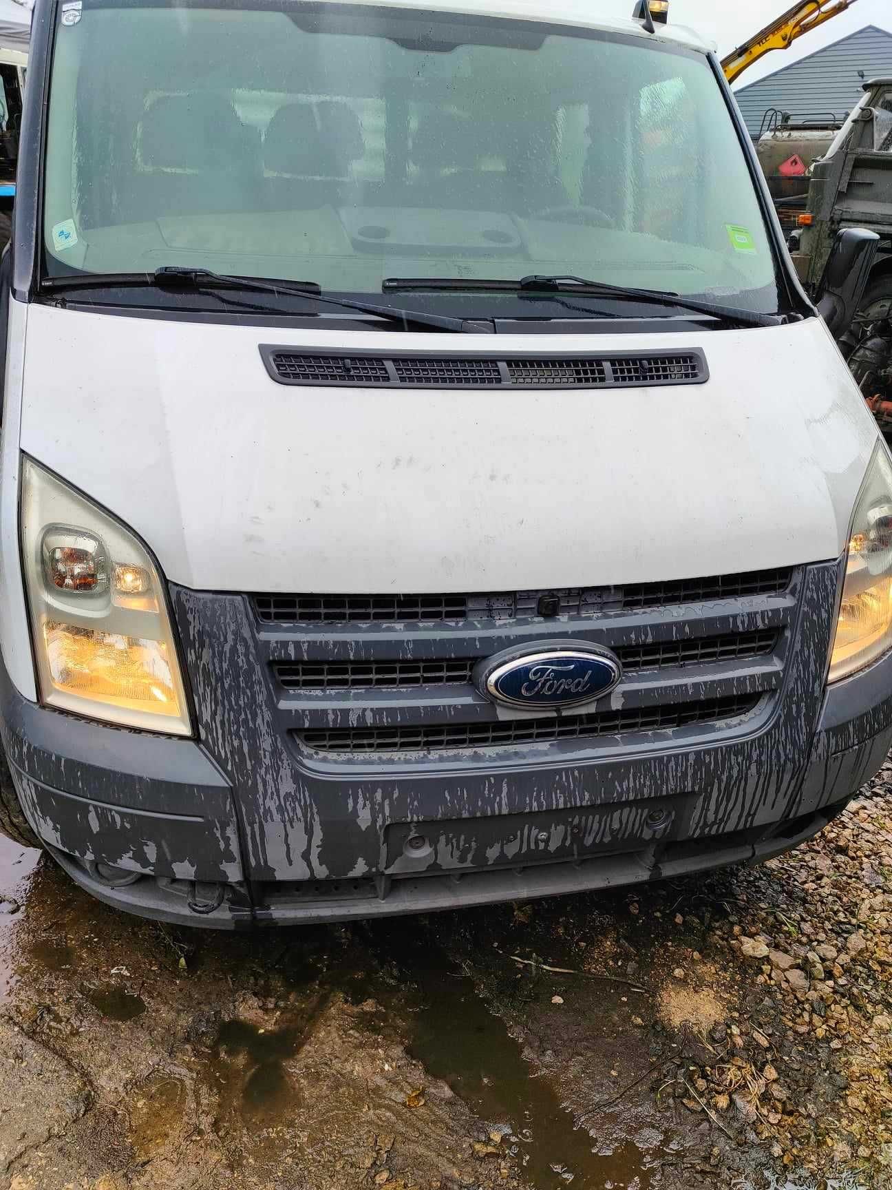 Samochód Ford Transit