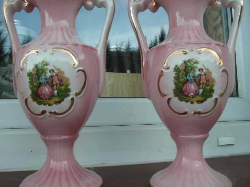 włoski wazon ze scenką dwie sztuki