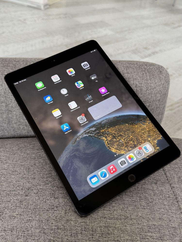 Планшет Apple iPad 8Gen 128Gb