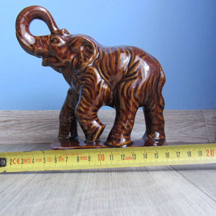 Ceramiczna figurka słonia z PRL, Vintage
