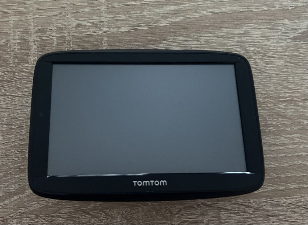 GPS TOM TOM ( inclui ventosa)
