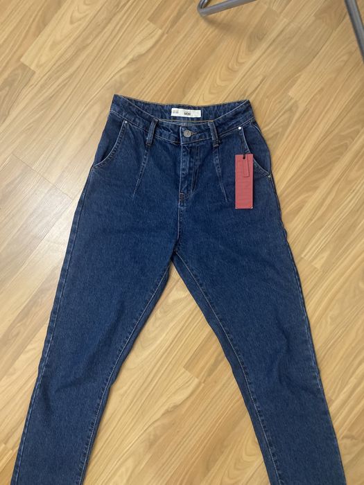 Джинси жіночі темно сині