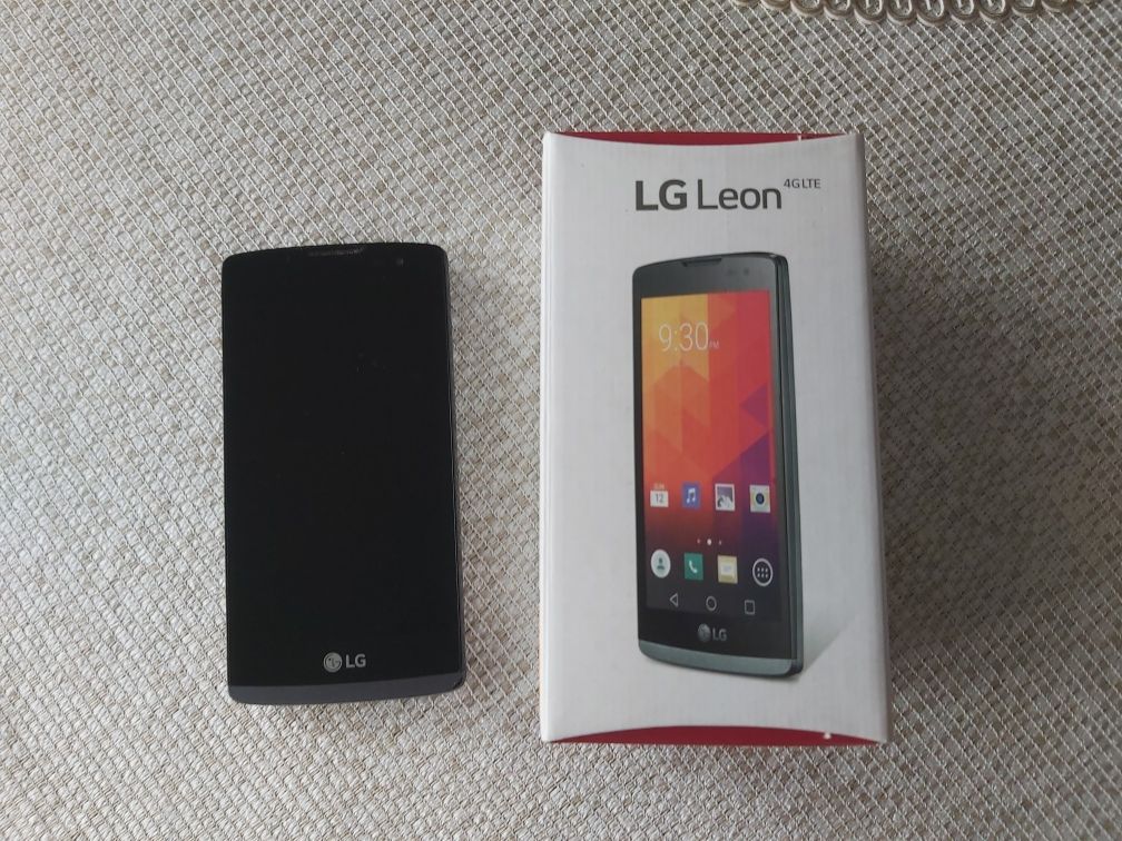 Telefon LG Leon
Aparat 5 megapikseli.
Bateria 1900 mAh.
Przycisk blok