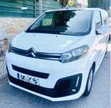 Aluguer de carrinha de 9 lugares