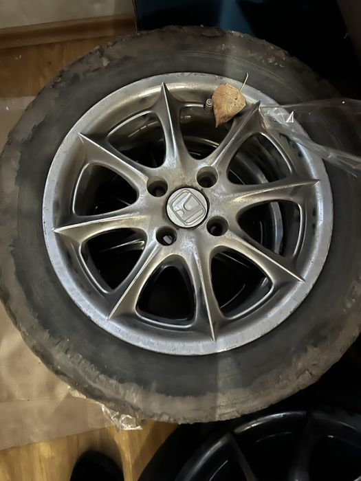 Продам оригінальний диск Honda з шиною
