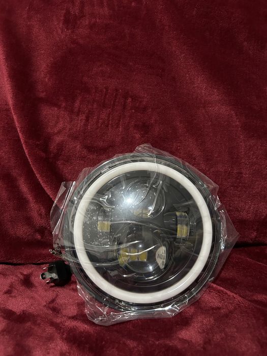 Farol LED Universal *NOVO*