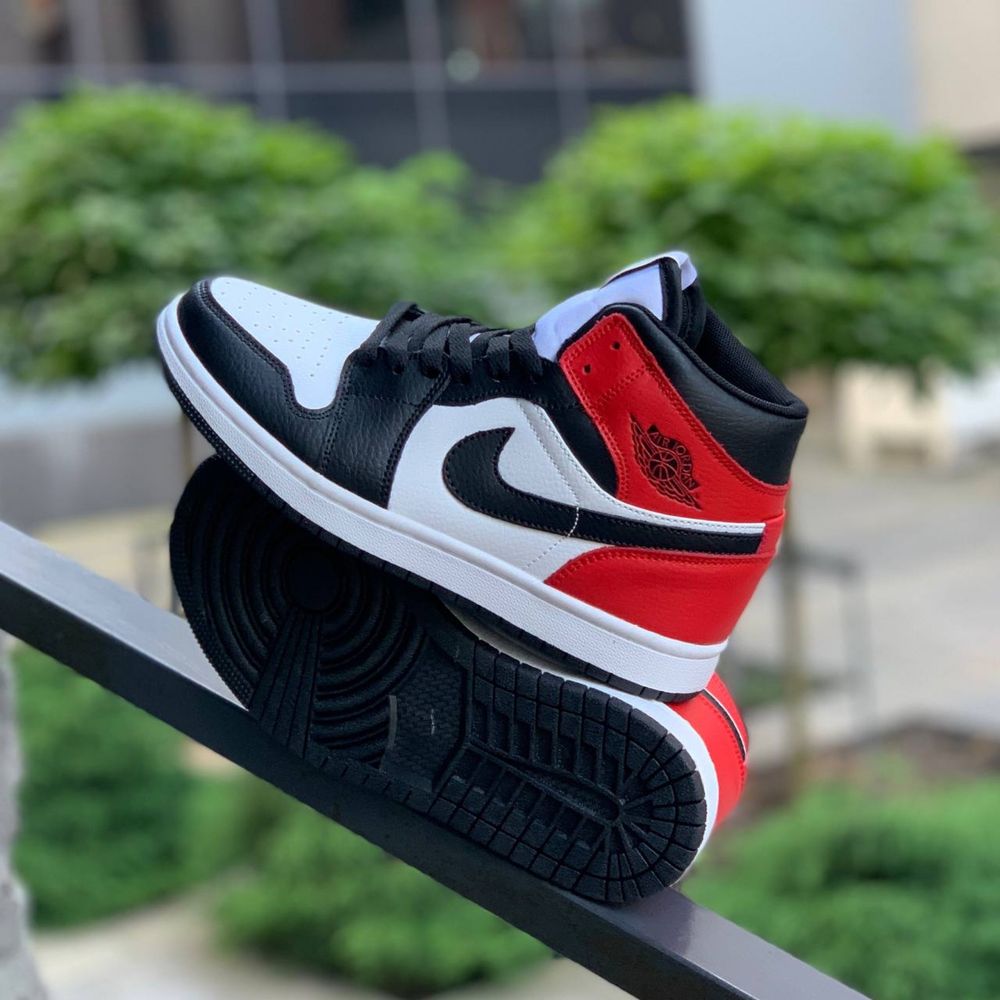 Nike Air Jordan 1 Retro, Джордани