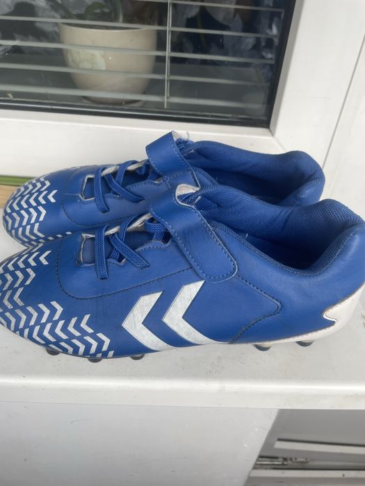 Бутси hummel нові