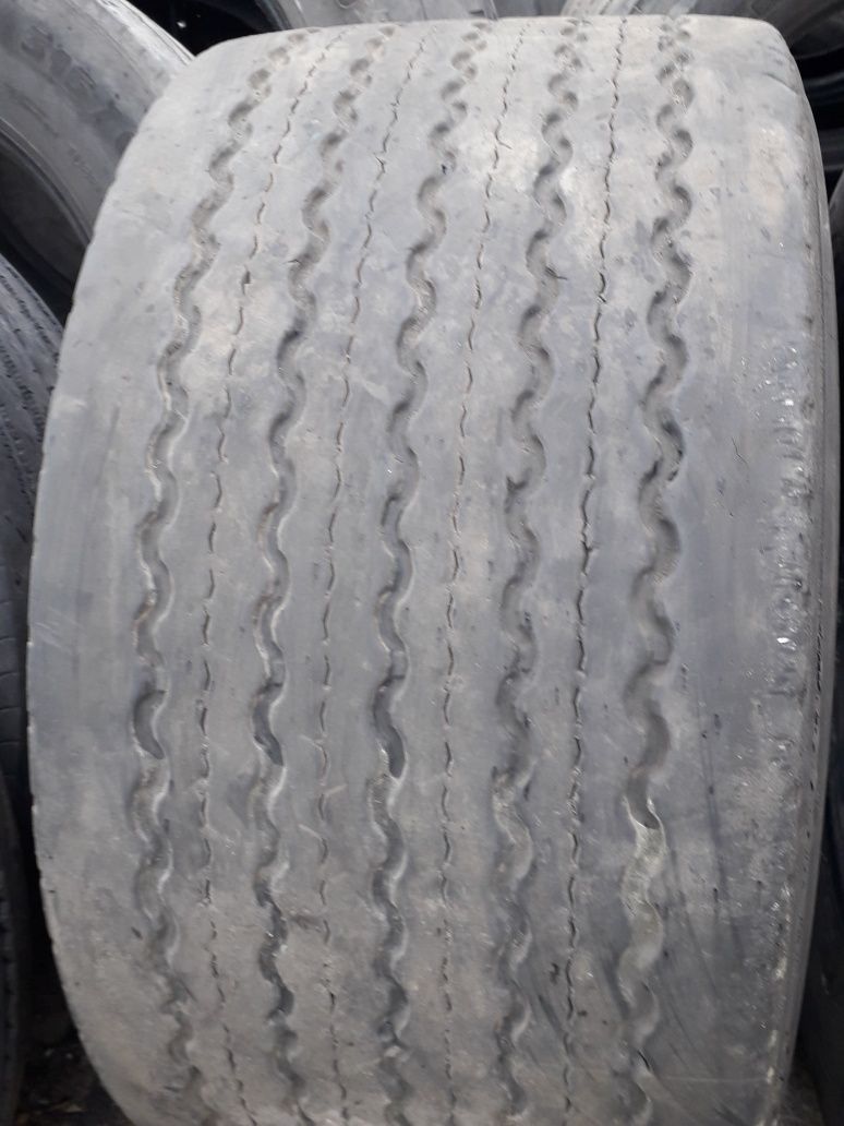 Opony 445/45r19,5 Michelin- Continental