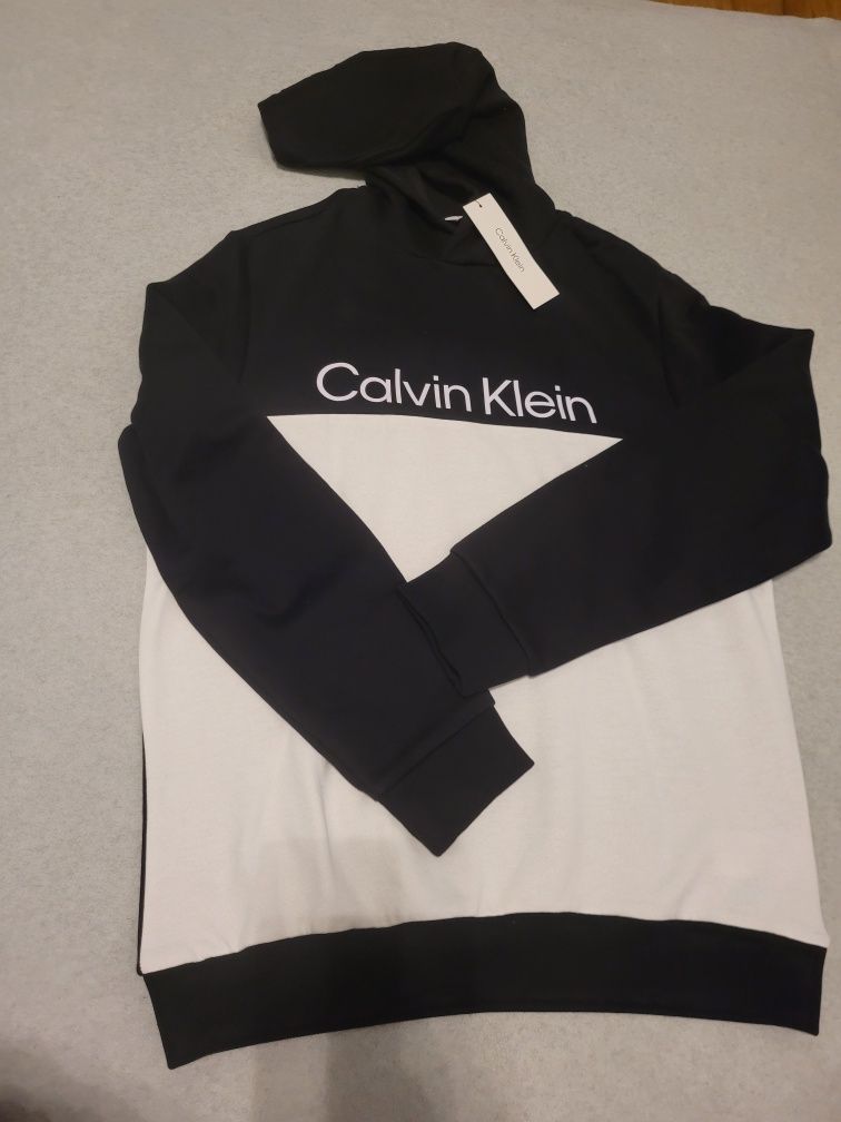 Bluza Calvin Klein nowa czarno-biała