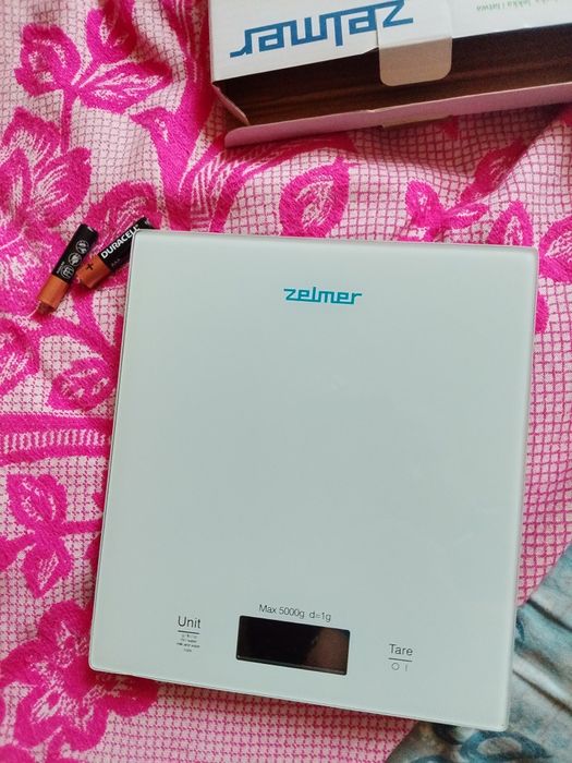 Кухонные весы zelmar