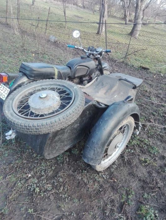 Мотоцикл Дніпро мт-9