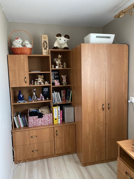 Meble do pokoju plus biurko