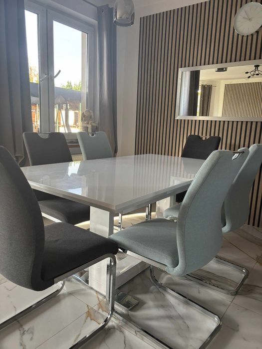 Stół biały laminowany do jadalni, salonu, kuchni