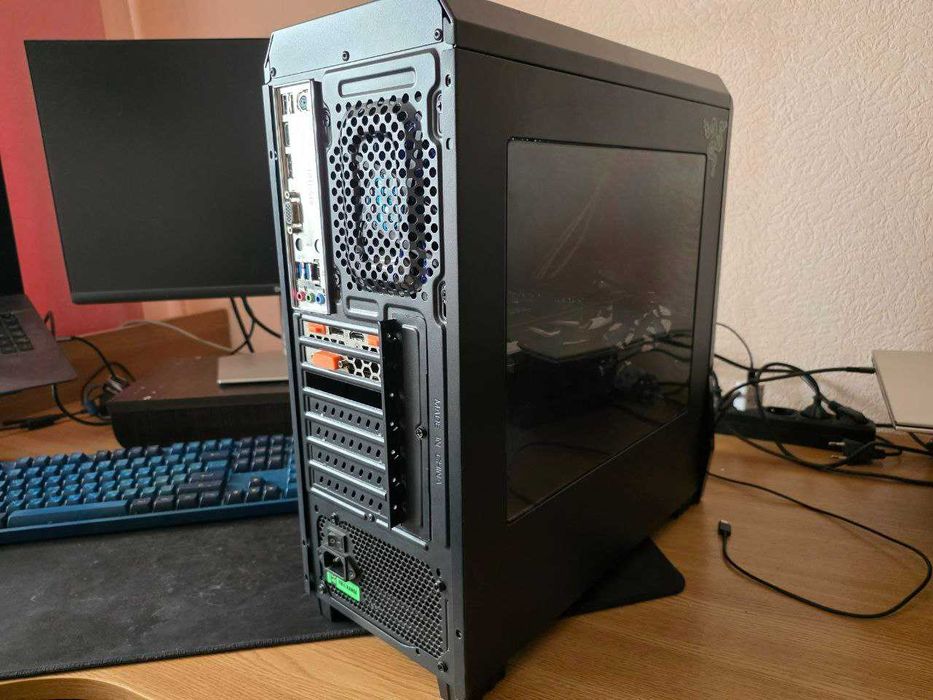 Ігровий пк i3 12100 + GTX 1070 8 Gb + 16GB DDR4 + SSD + HDD