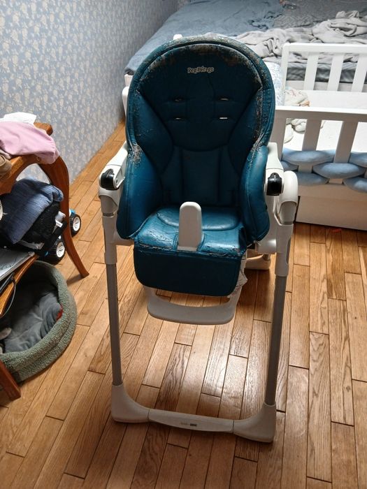 Дитячий стільчик