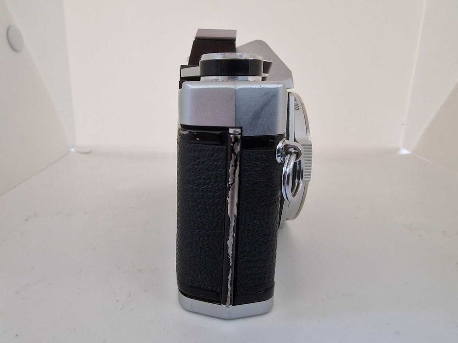 Olympus OM-2 muito bom estado e a funcionar bem