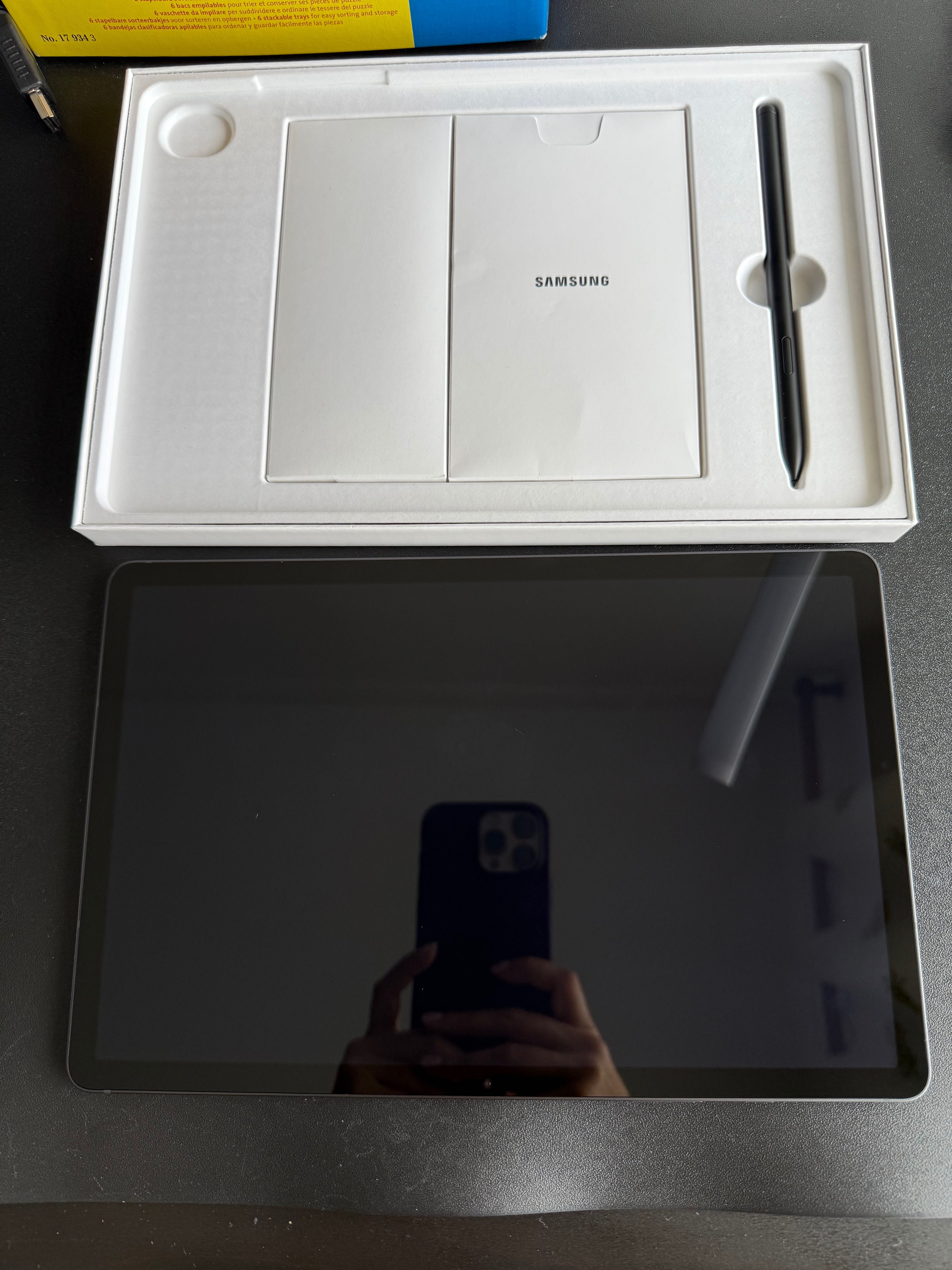Samsung Galaxy Tab S9 256GB + Book Cover Keyboard Slim