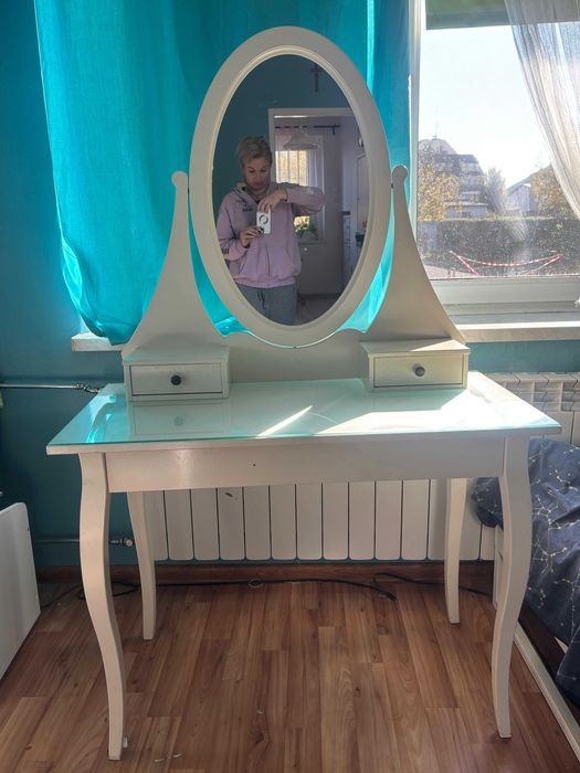 Toaletka IKEA HEMNES z lustrem
