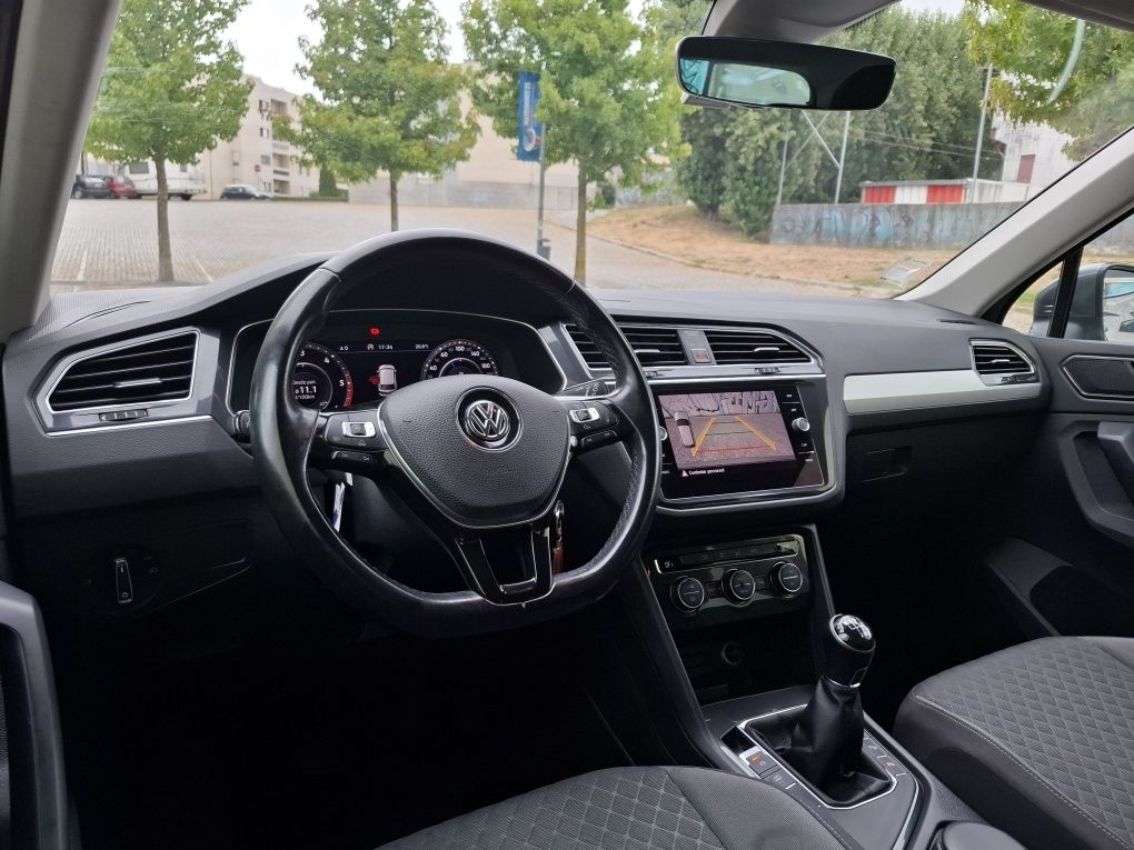 VW Tiguan 1.6 Tdi 115Cv Confortline Ano 2018
